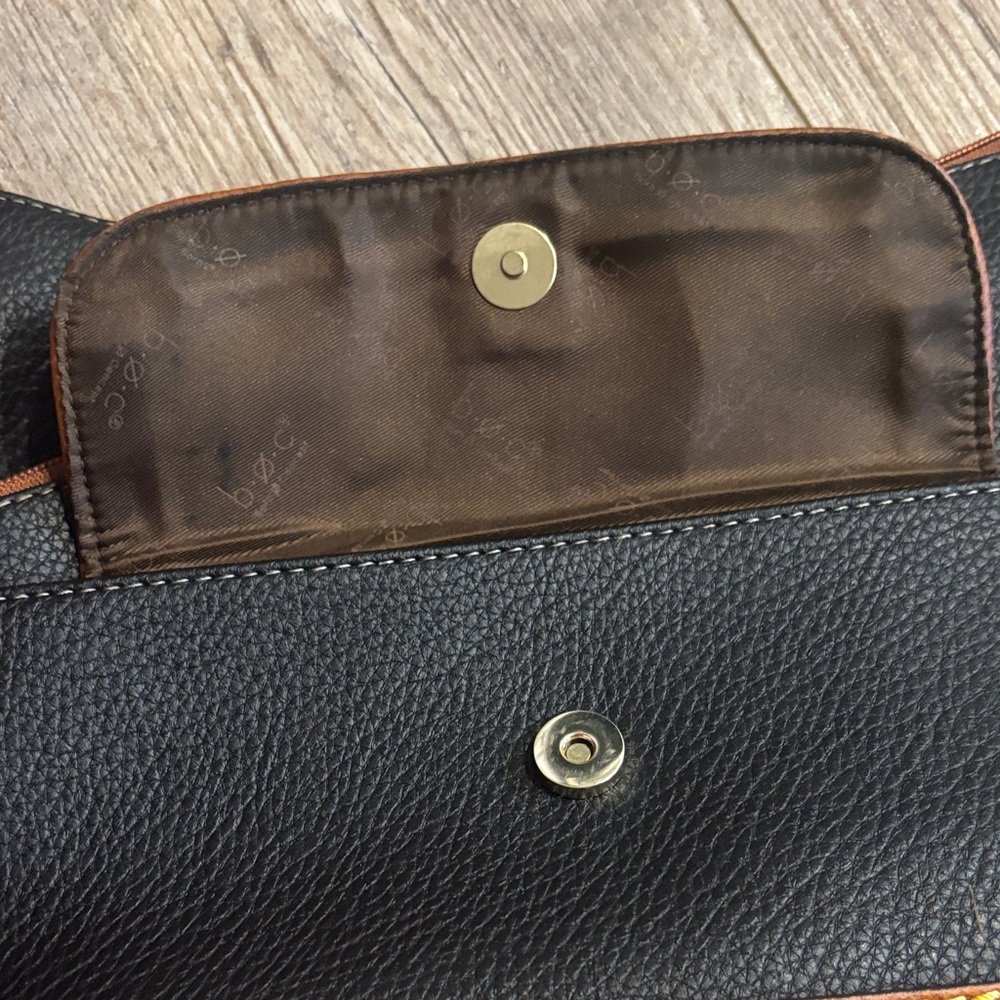 Born Concept Black and Brown Crossbody Bag Purse - Picture 9 of 10